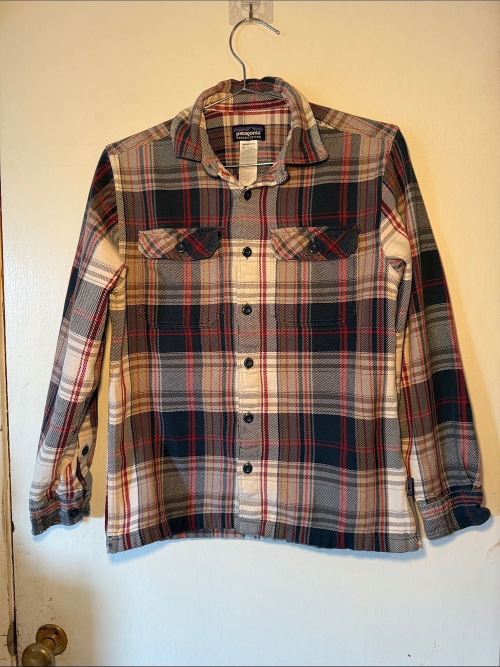 Patagonia Plaid Organic Cotton Flannel Long Sleeve Shirt Blue/Red | Men’s XS